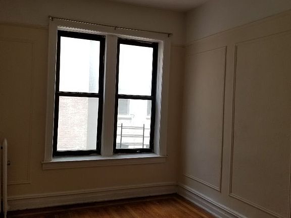 4th image of 271 Parkside Ave APT B1