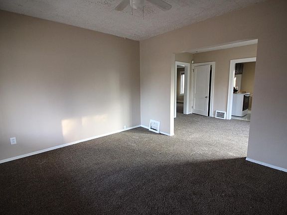 4th image of 316 E Milton Ave