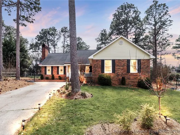 995 Pepperwood Dr, Fayetteville, NC 28311