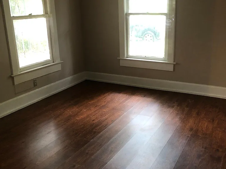 1521 Dorchester Ave — Photo 5