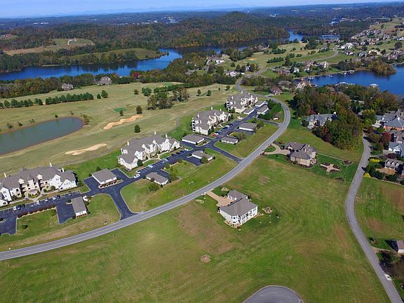 4th image of 545 Rarity Bay Pkwy APT 304C
