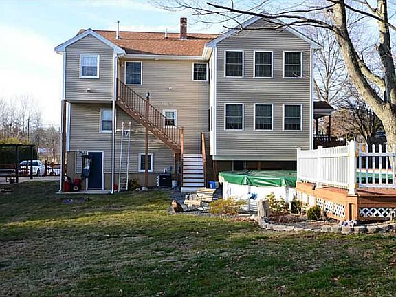 2nd image of 79 Florence Dr