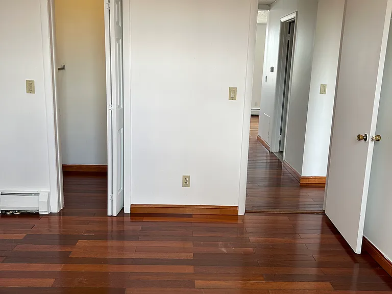 1218 Vyse Ave #2 — Photo 9