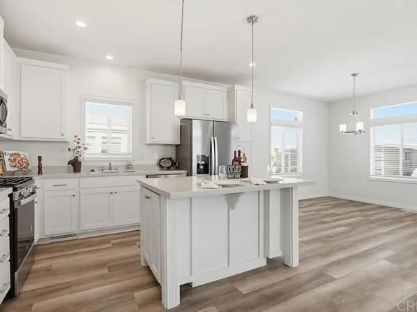 42 Havenview Ln, Oceanside, CA 92056