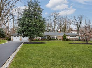 56 Iler Dr, Middletown, NJ 07748