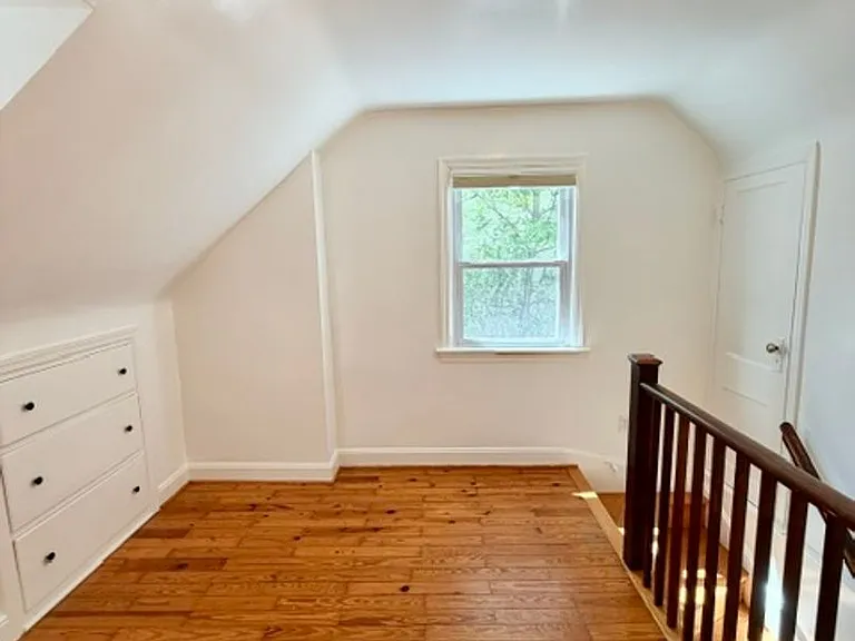 811 Forest Glen Rd — Photo 28