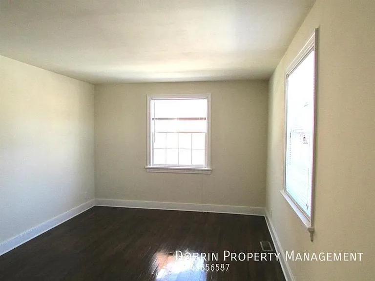 1805 Lakeview Ave — Photo 8