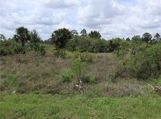 433 Willowbrook Dr, Lehigh Acres, FL 33972