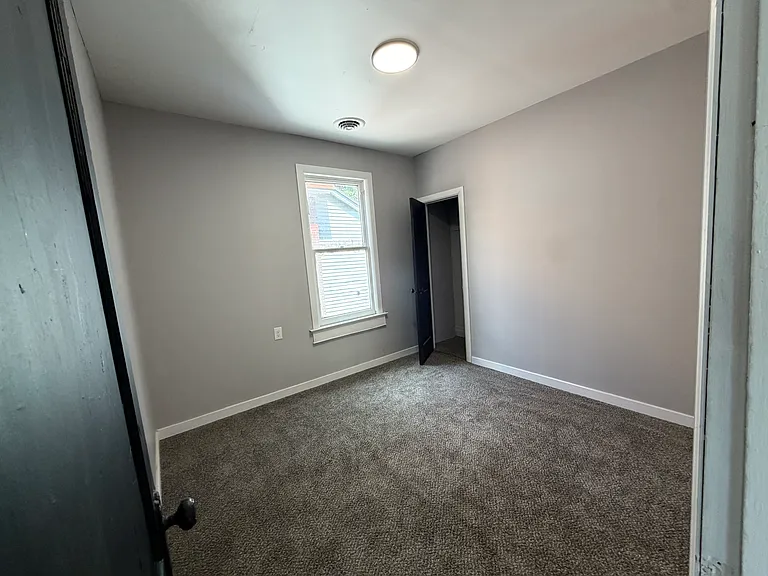 18 1/2 Kline St #2 — Photo 12