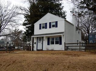 100 Ulmer Ave, Oreland, PA 19075