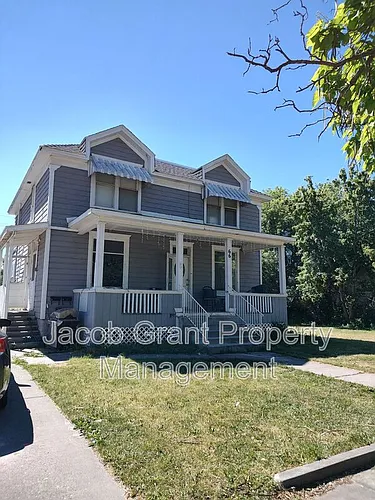 66 N Stout Ave #2 Photo 1