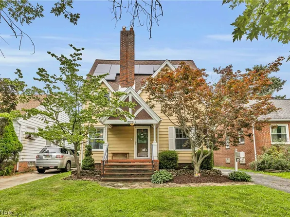 8102 Fernhill Ave, Parma, OH 44129