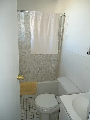 Rented by Village Living Realty | media 4