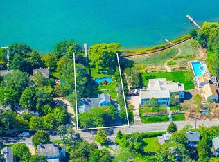 63 Glover St, Sag Harbor, NY 11963