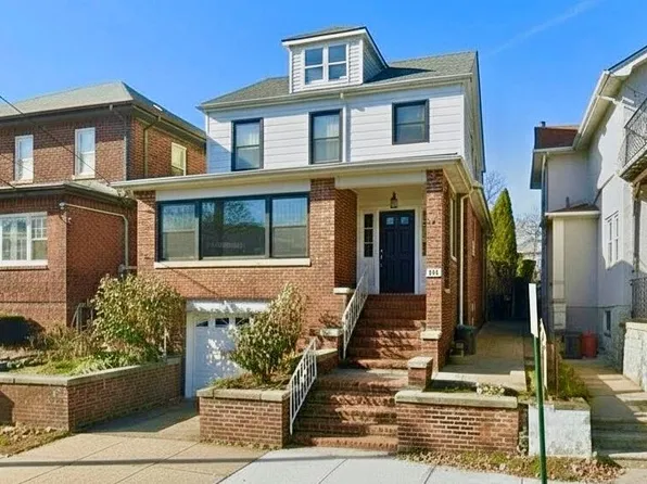 451 Wilfred Terrace image 1 of 21