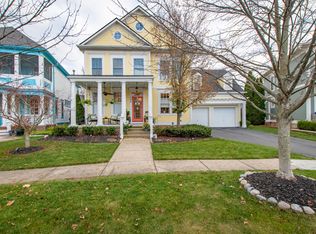 598 McKinley Cir, Canton, MI 48188