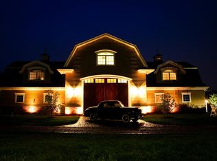 4 Geralds Farm Dr, Exeter, RI 02822
