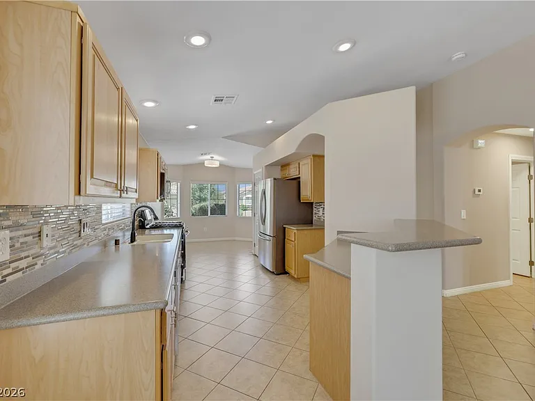 4413 Valley Quail Way — Photo 8