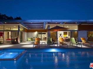 1076 E El Alameda, Palm Springs, CA 92262