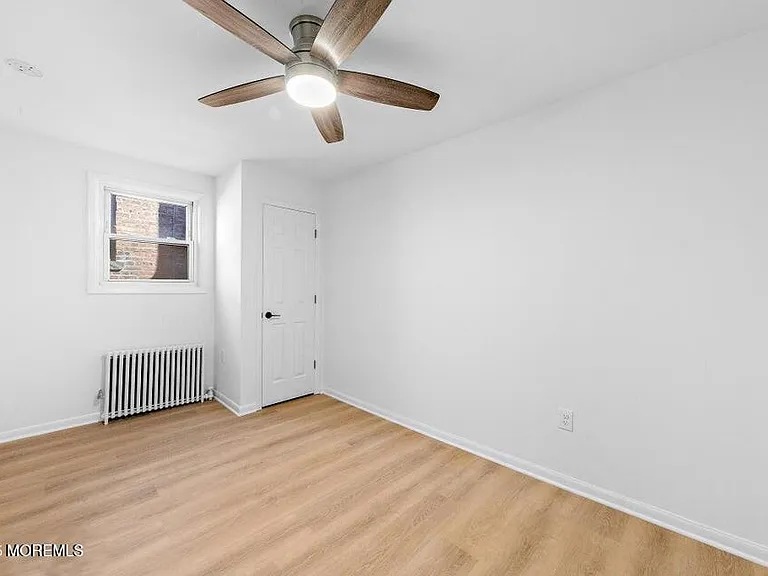 10 Monmouth St #B — Photo 15