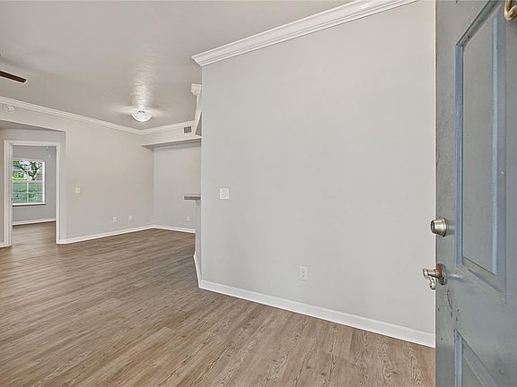 5th image of 501 NW 50th Blvd