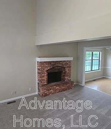 2nd image of 10832 Haskins St