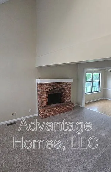 10832 Haskins St — Photo 2