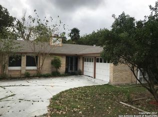 7026 Autumn Chase St, Leon Valley, TX 78238