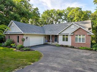 2327 Kilbuck Trl, Rockford, IL 61109