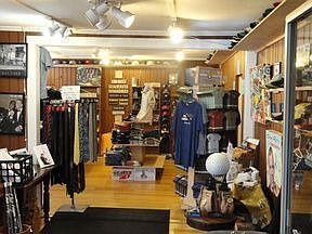 2nd image of 200 Main St