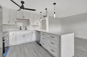 2 bed, 2.0 bath, 896 sqft, $3,500 — Photo 3