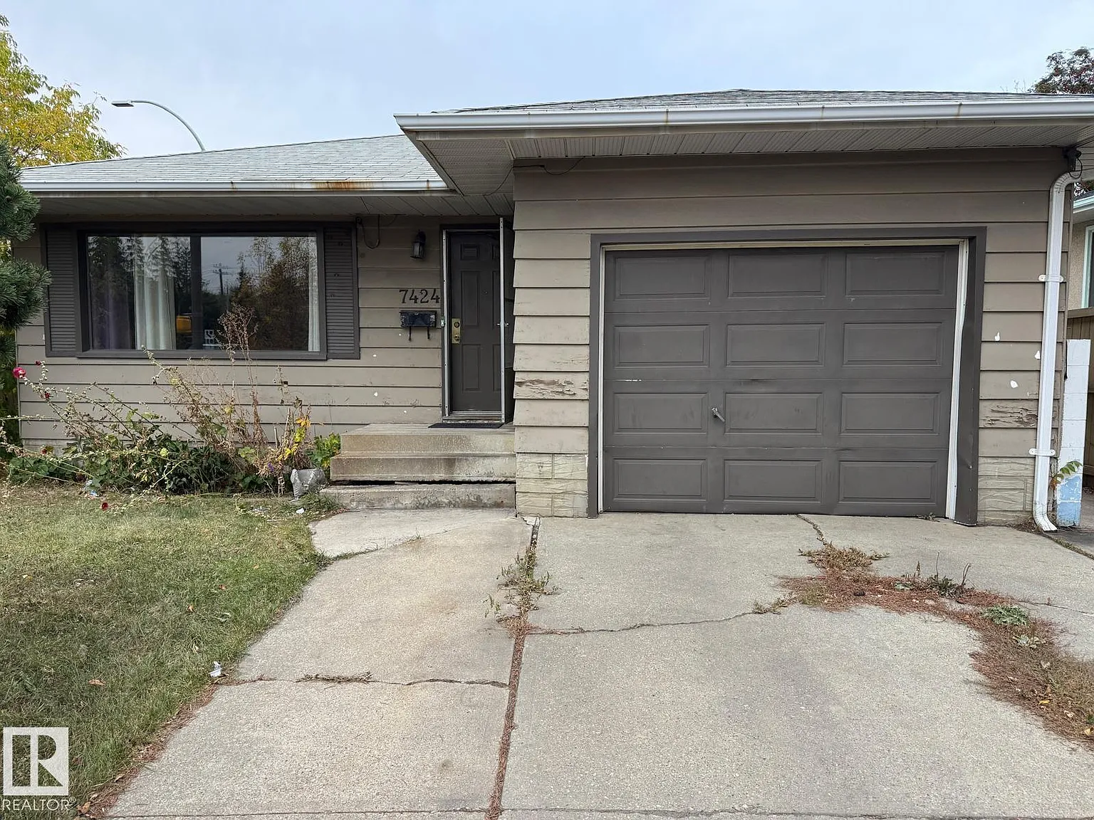 7424 86th Ave NW photo 1