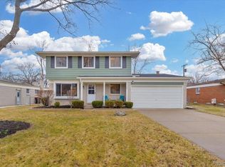 17220 Evans St, Southfield, MI 48076