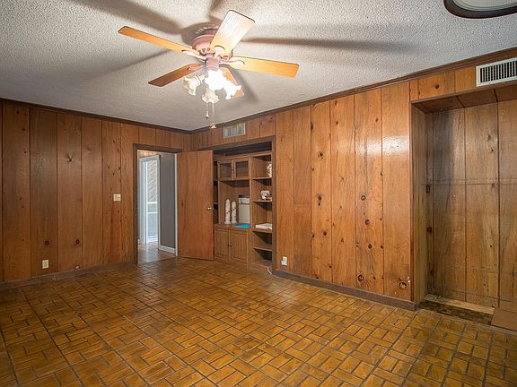 4th image of 8200 Egret Ln