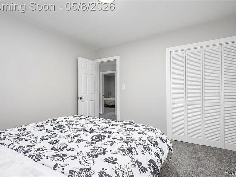 120 Woodland St — Photo 36