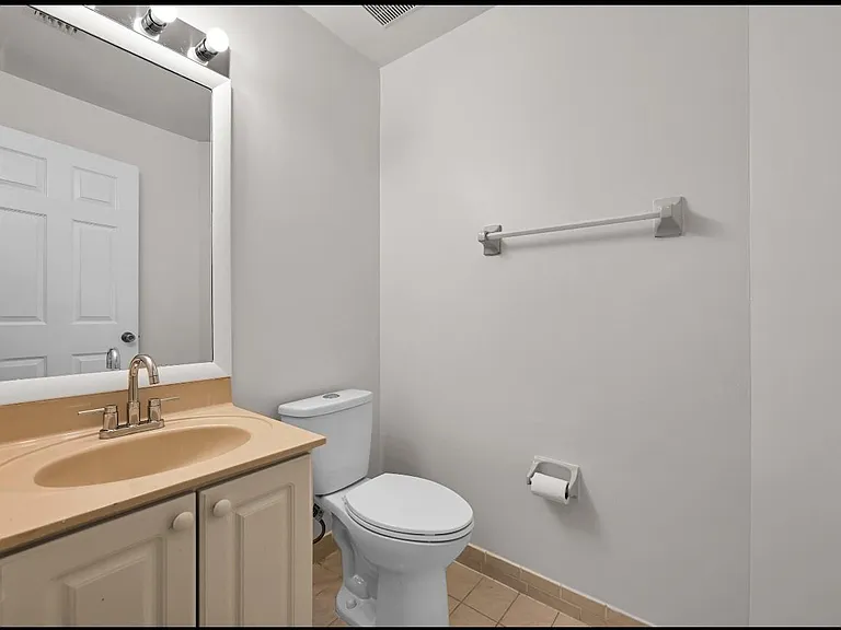 13761 N Garden Cove Cir — Photo 13