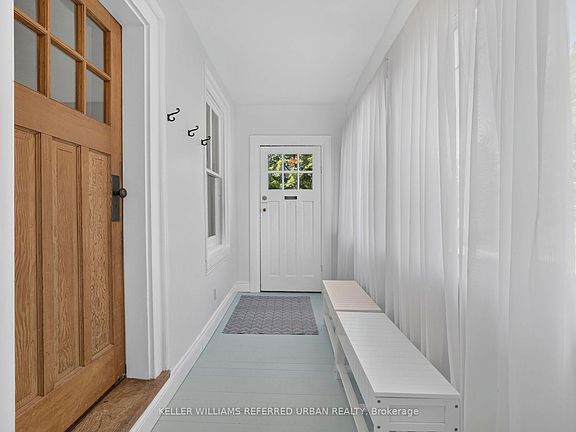 4th image of 341 Cotter St