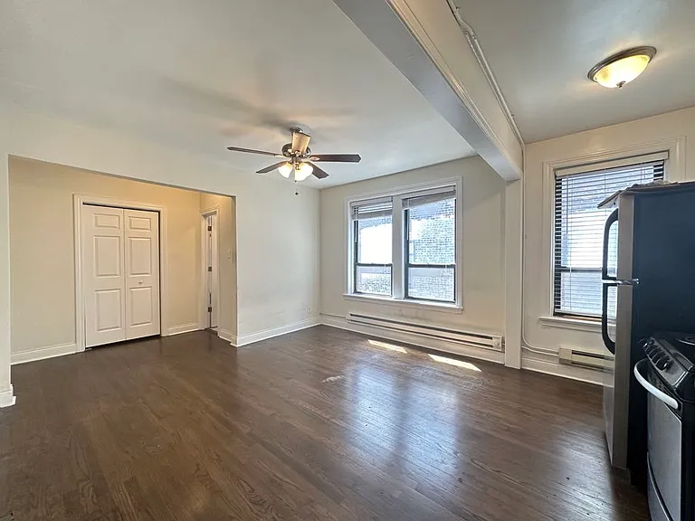 3345 N Marshfield Ave #604 — Photo 7