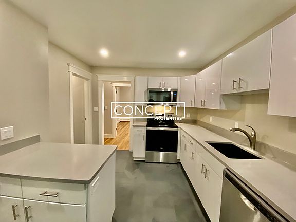 4th image of 33 Portsmouth St APT 1