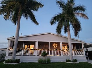 1011 50th Ave W, Bradenton, FL 34207