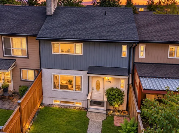 1309 Una Way, Pt Coquitlam, BC V3C 2V1