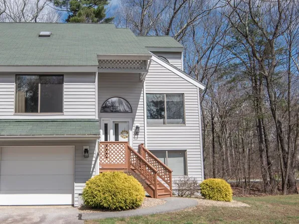 10 Balsam Court, Atkinson, NH 03811