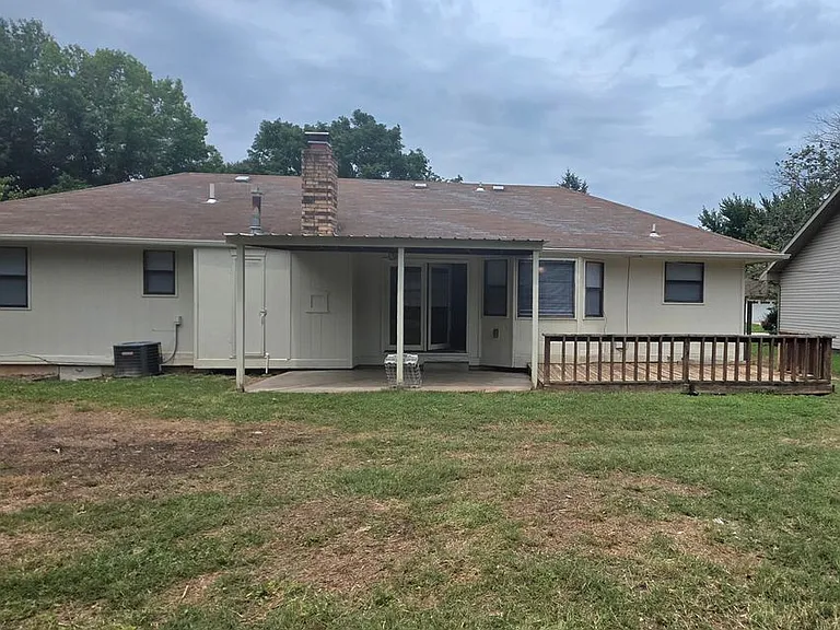 3228 W Village Ln — Photo 19
