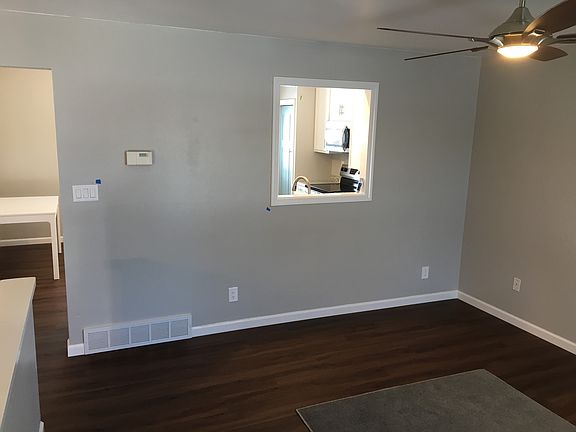 5th image of 929 Westport Dr
