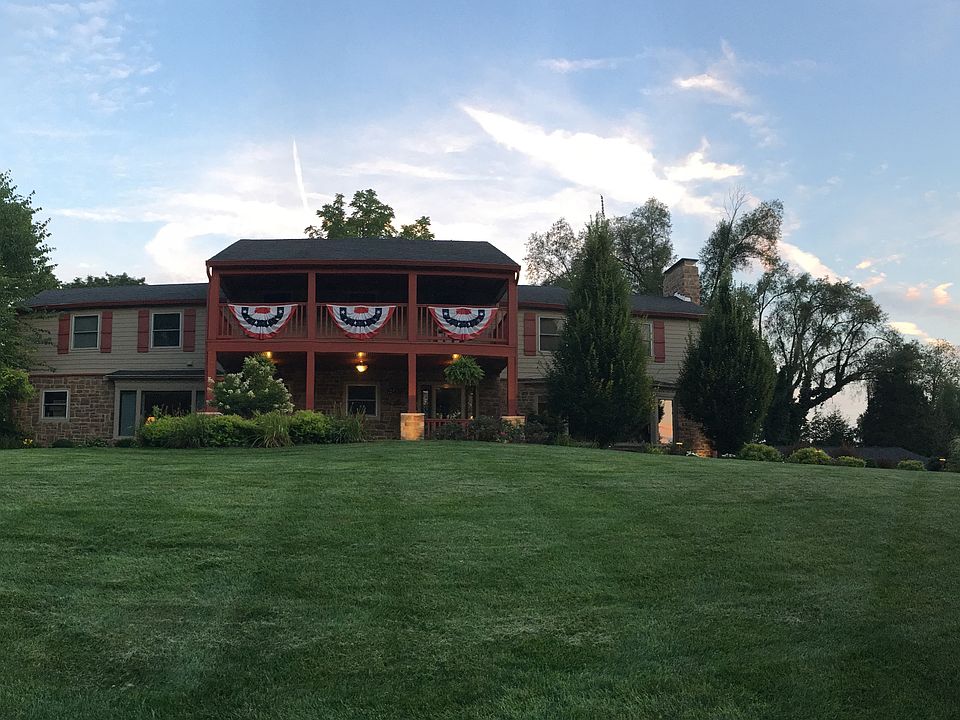 1st image of 655 W Home Rd