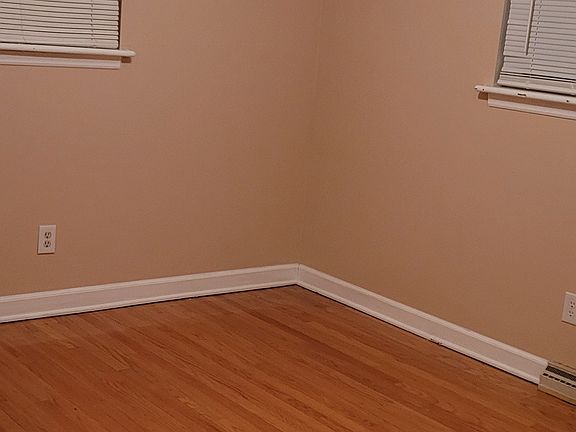 5th image of 3778 Norway Ave NW