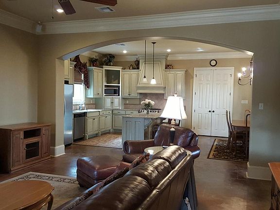 5th image of 110 Tortola Ln