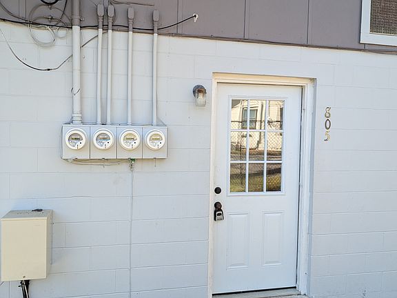 4th image of 801 NW 40th Ave #805
