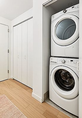 5th image of 10 Halletts Pt APT 306