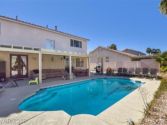 3rd image of 906 Cornerstone Pl
